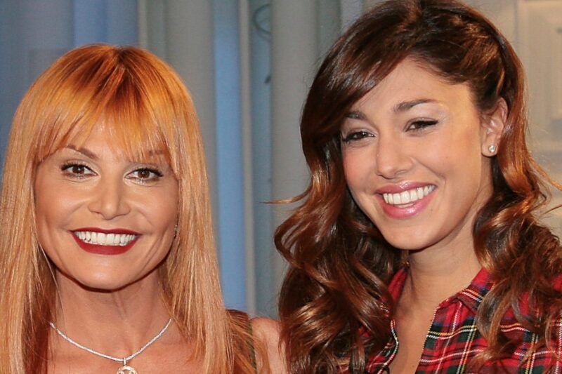 Simona Ventura: “Belén agli esordi mi disse che voleva una casa sua, Marco Borriello le metteva le valigie fuori”